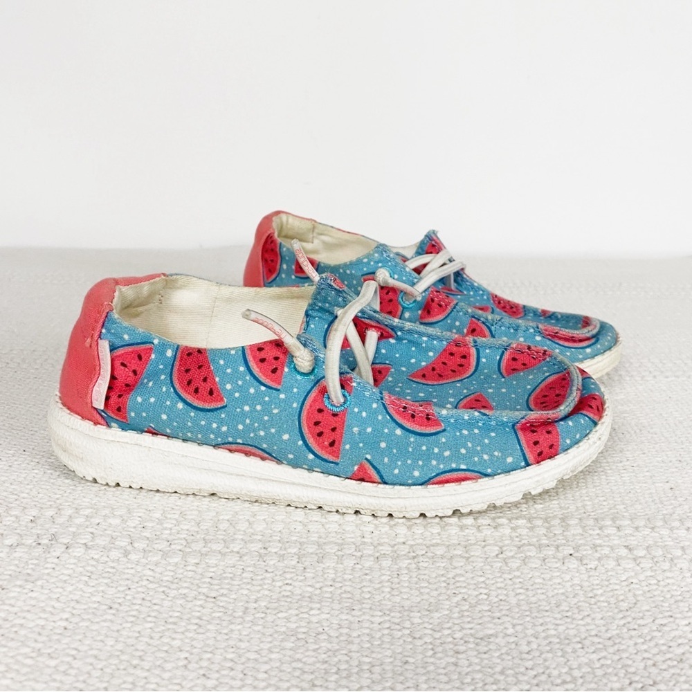HEY DUDE Watermelon Wendy Youth Azur Slip on Shoes Kids size 10